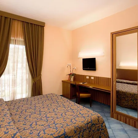 Grand Due Golfi 4* סנט אגאתה סוי דואה גולפי
