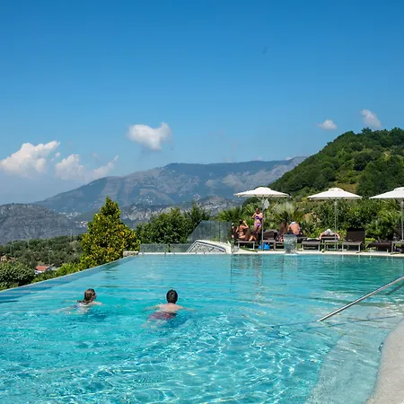 호텔 Grand Due Golfi