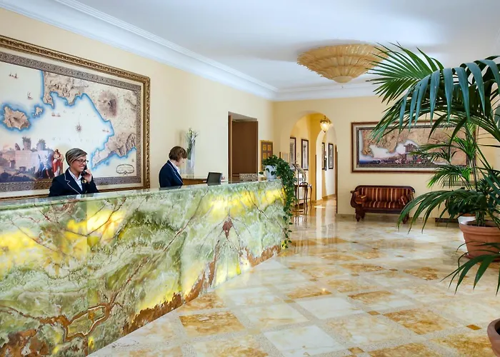 Grand Due Golfi 4*