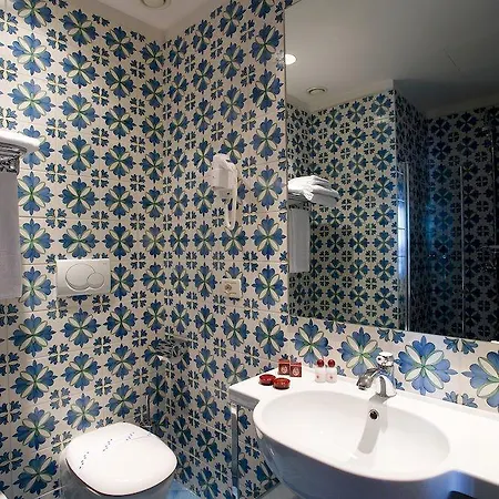 Ξενοδοχείο Grand Due Golfi 4*