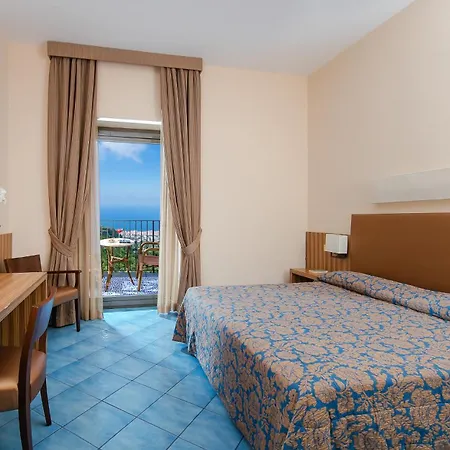 Grand Due Golfi 4*