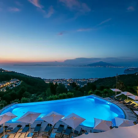 Grand Due Golfi 4* SantʼAgata sui Due Golfi
