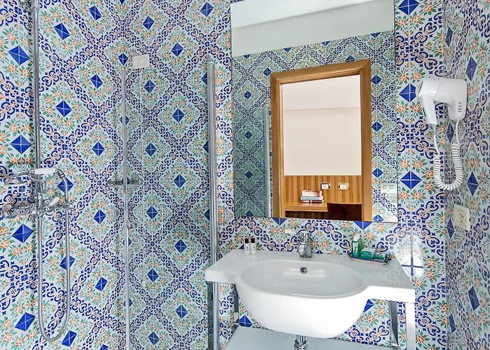 Grand Due Golfi Hotell