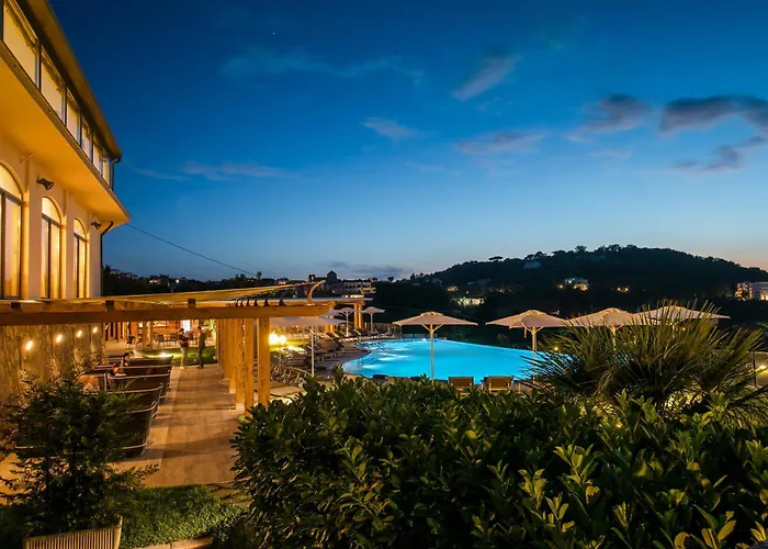 Hotell Grand Due Golfi 4*