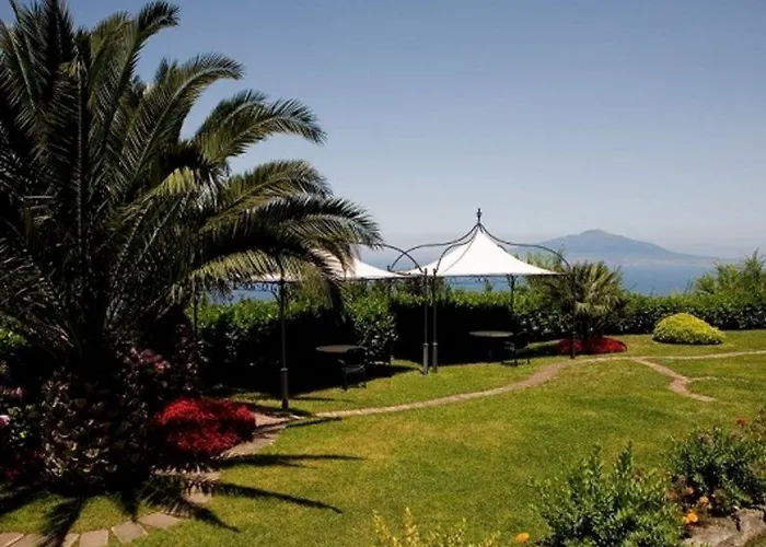 Grand Due Golfi SantʼAgata sui Due Golfi