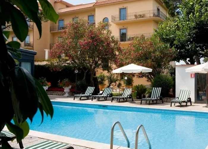 Hotell Grand Due Golfi