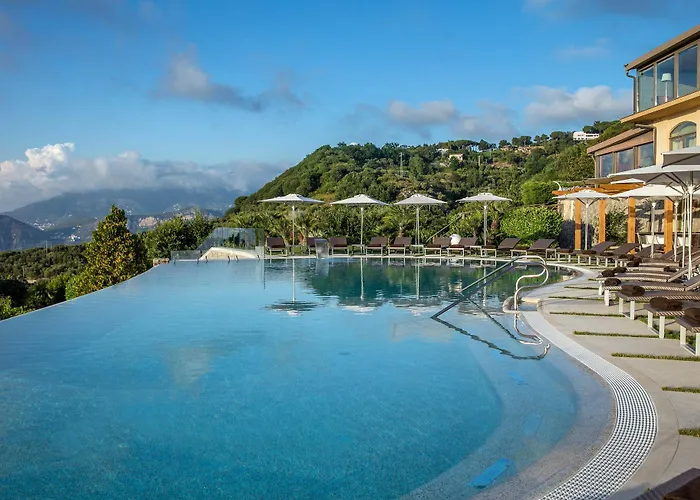 Grand Due Golfi SantʼAgata sui Due Golfi